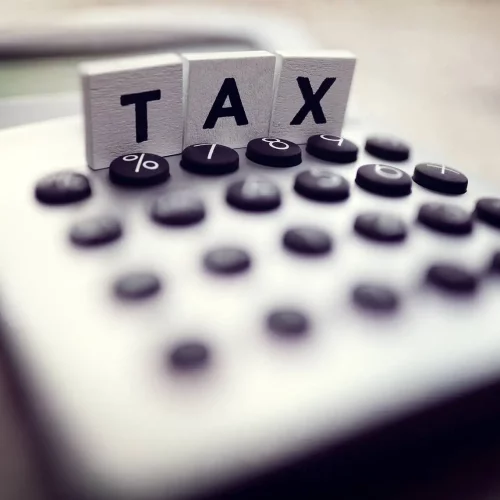 calculating-tax-utc